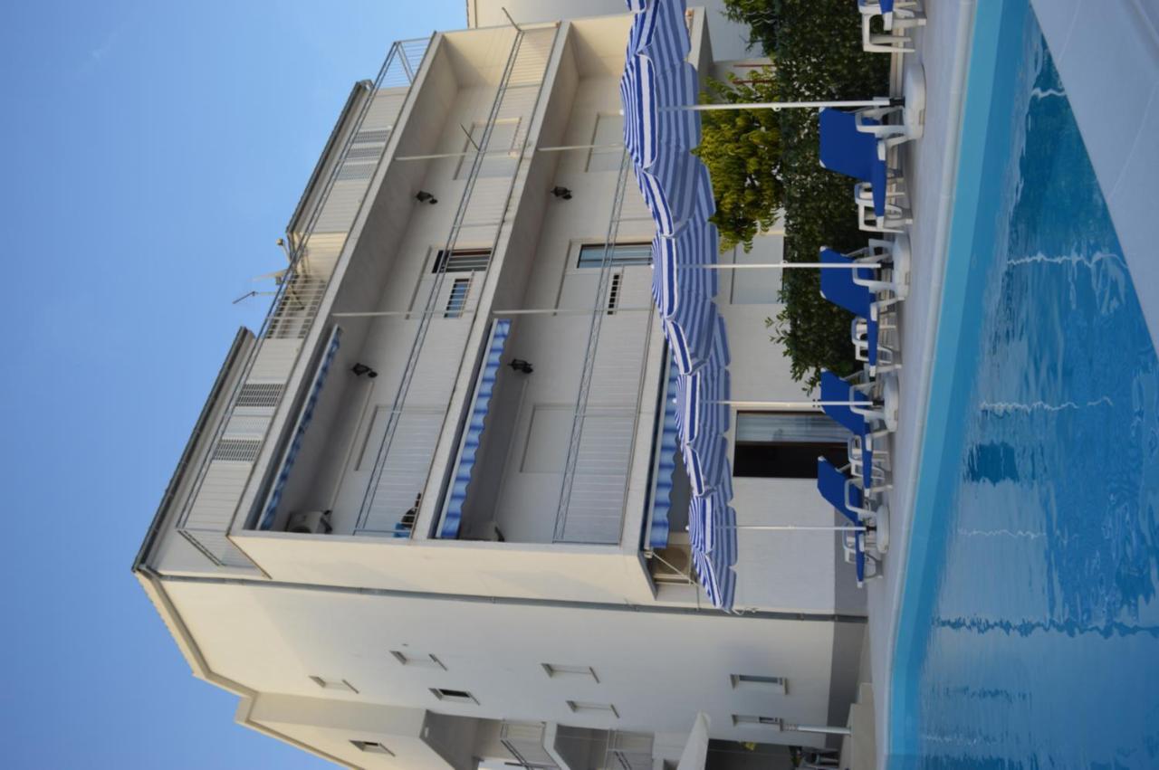 Apartments Vinka Podstrana Kültér fotó